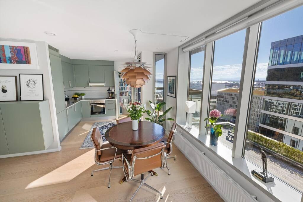 Modern 2Bed Room Sea View Apartment @ Oslo Barcode Esterno foto