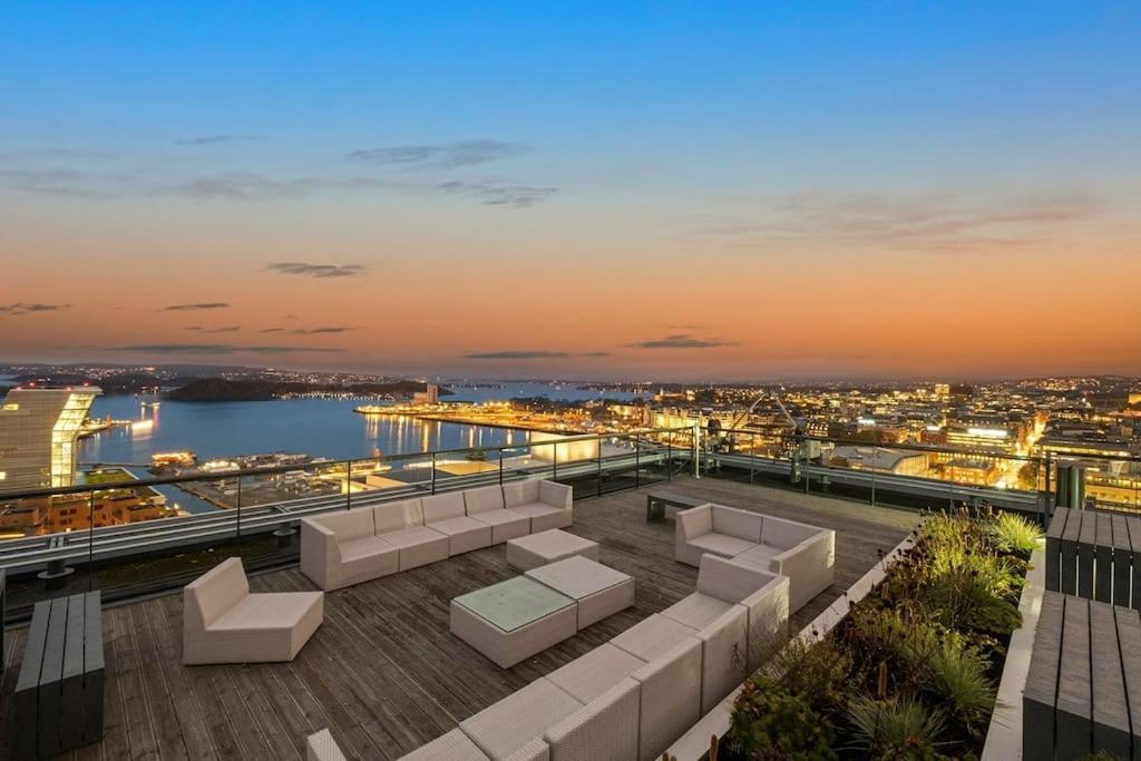 Modern 2Bed Room Sea View Apartment @ Oslo Barcode Esterno foto